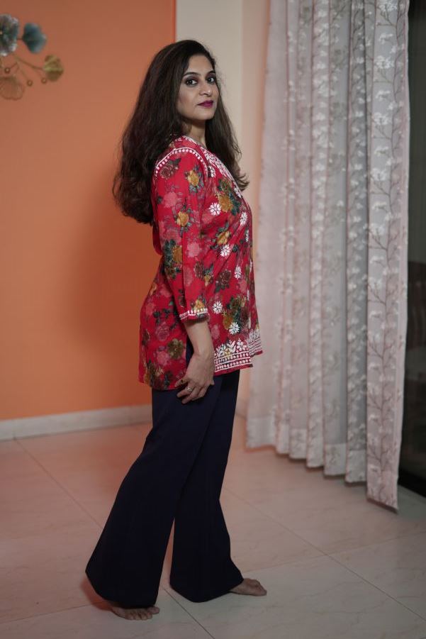 Scarlett Short kurti